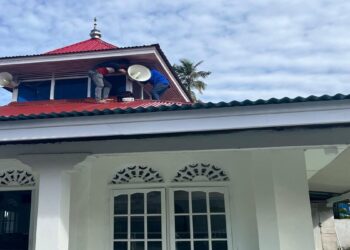 Tunaikan Janji, Andre Rosiade Pasang Pengeras Suara dan AC di Mushalla Nurul Jadid Koto Tangah