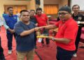 Pemred Radarsumbar Juara 1 Lomba Tulis Jurnalistik Porwaprov 2025