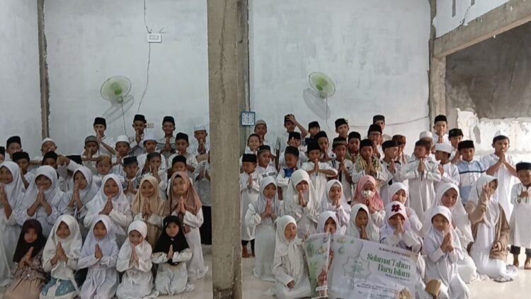 SPBUN dan PTPN IV Regional 4 Bantu Operasi Mata Santri Rumah Quran Ghaza 1 SPBUN dan PTPN IV Regional 4 menyalurkan bantuan biaya operasi mata bagi santri Rumah Quran Ghaza, Jambi. (Foto: Dok. Ist)