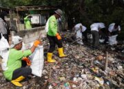 PLN Gerak Serentak Bersihkan Sampah di 56 Lokasi Se-Indonesia pada Hari Lingkungan Hidup Sedunia 2025