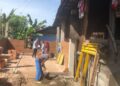 Baznas Semen Padang Wujudkan Hunian Penuh Harapan untuk Novrida 2 Bantuan bedah rumah untuk warga kurang mampu oleh Baznas Semen Padang. (dok. istimewa)