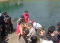 Pria 30 Tahun Meninggal Tenggelam saat Mandi di Sungai Batang Kuranji 5 Evakuasi korban tenggelam di sungai Batang Kuranji, tepatnya di samping Kafe Uje BP, Rabu siang. (dok. BPBD Padang)