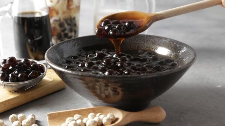 Apakah Ibu Hamil Boleh Minum Boba? Simak Penjelasannya 1 ilustrasi boba. (dok. istimewa)