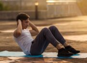 Tips Melakukan Sit Up yang Benar dan Efektif untuk Melatih Otot Perut