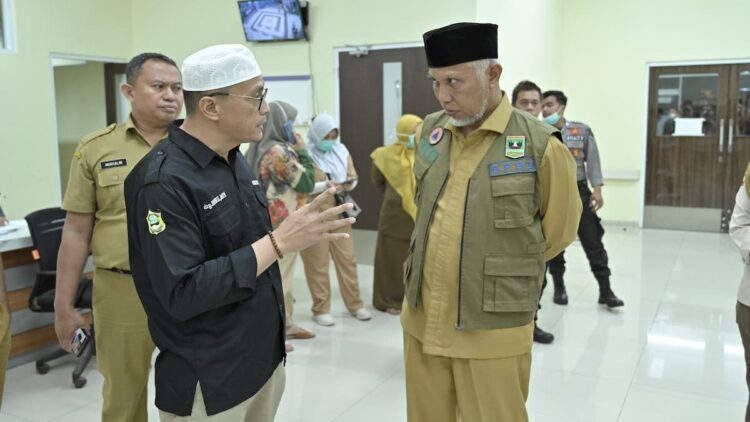 RSUD Dr. Achmad Mochtar Resmi Naik Status Jadi Rumah Sakit Tipe A 1 Kunjungan Gubernur Mahyeldi ke RSUD Ahmad Mochtar. (dok. adpsb)