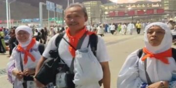 Jamaah Puji Pelayanan Haji 2025: “Melelahkan Tapi Membahagiakan”