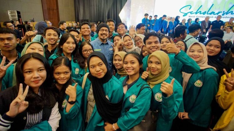 para peserta scholarship PTPN PalmCo