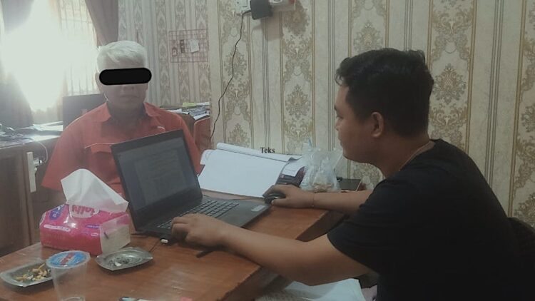 Pelaku pencabulan anak kandung di Limapuluh Kota diperiksa penyidik Polres Limapuluh Kota. (dok. istimewa)