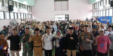 DPR RI dan BGN Sosialisasi Program Makan Bergizi Gratis di Agam 8 Pembukaan program MBG di Bukittinggi. (dok. istimewa)