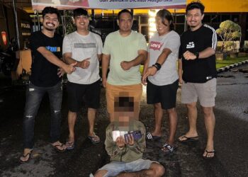 Curi Tas di Pasar Raya Padang, Pria Asal Padang Pariaman Ditangkap Tim Klewang 17 Pencuri tas di Pasar Raya Padang diciduk Tim Klewang. (dok. istimewa)