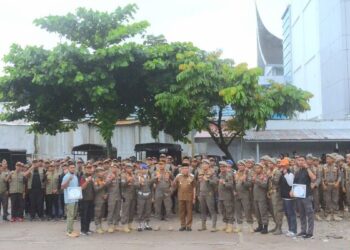 Ratusan personil dubalang Kota Padang resmi dikembalikan ke OPD masing masing. (dok. Prokopim)