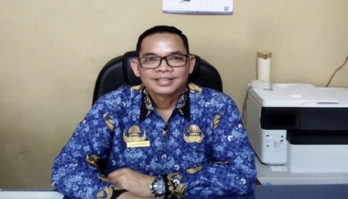 Pemkab Padang Pariaman Pastikan Siswa Viral Ditolak Sekolah karena Seragam Bisa Mulai Belajar
