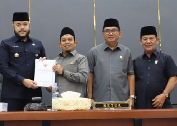 DPRD Padang Setujui Ranperda APBD Perubahan 2025, Fokus pada Pemerataan dan Layanan Publik