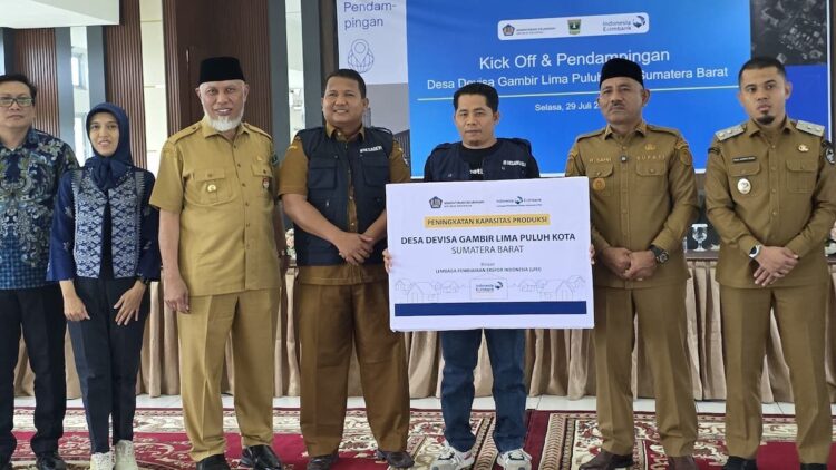 Gubernur Mahyeldi luncurkan program Desa Devisa di Limapuluh Kota. (dok. adpsb)