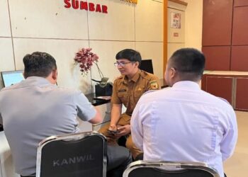 Lindungi Kekayaan Intelektual, Kemenkum Sumbar Bantu Pemkab Tanah Datar Daftarkan Merek UMKM