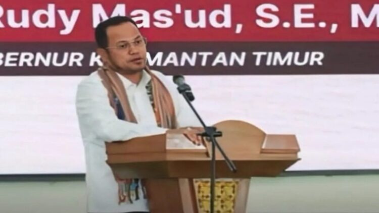 Gubernur Kaltim Rudy Mas'ud pada peresmian koperasi merah putih di Kelurahan Lempake, Samarinda. ANTARA/HO- Diskominfo