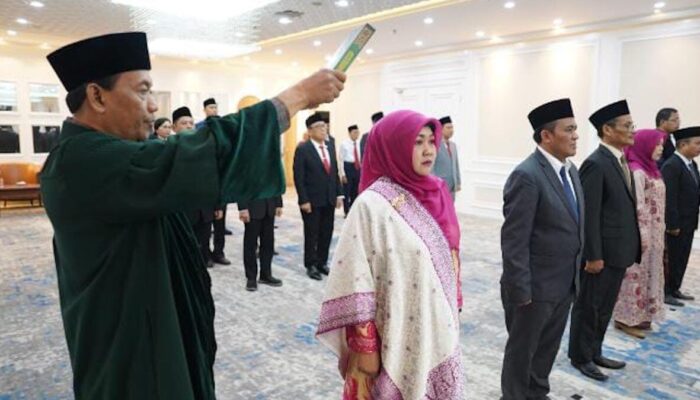 Prof. Martin Kustati Resmi Dilantik sebagai Rektor UIN Imam Bonjol 2025–2029