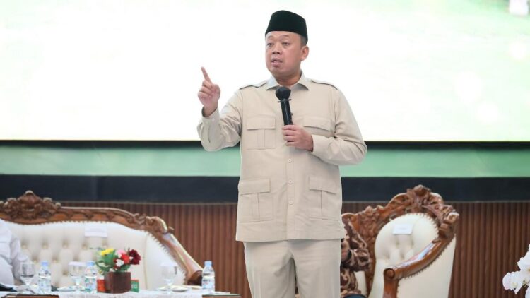 Menteri Nusron Wahid saat beri arahan di acara orientasi IPDN. (dok. ATR/BPN)