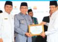 Pemko Padang Raih Penghargaan di Ajang Zakat-Wakaf Award 2025 2 Pemko Padang raih penghargaan di Zakat-Wakaf Award 2025 yang digelar Kemenag RI. (dok. Prokopim)