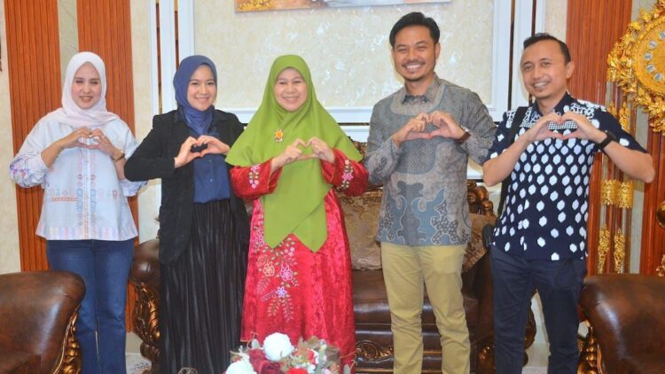 Pengurus PERKI Sumbar bertemu dengan Ketua YJI Sumbar. (dok. istimewa)