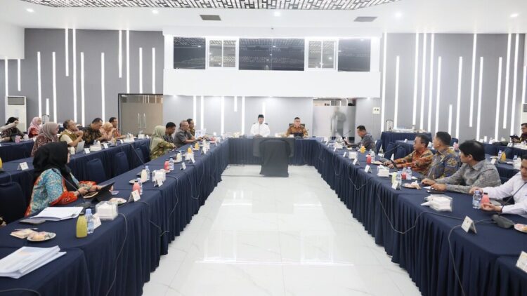 Rapim Semester I, Menteri Nusron Minta Jajaran Evaluasi Tunggakan dan Layanan Elektronik 1 Rapim Semester I Kementerian ATR/BPN. (dok. istimewa)