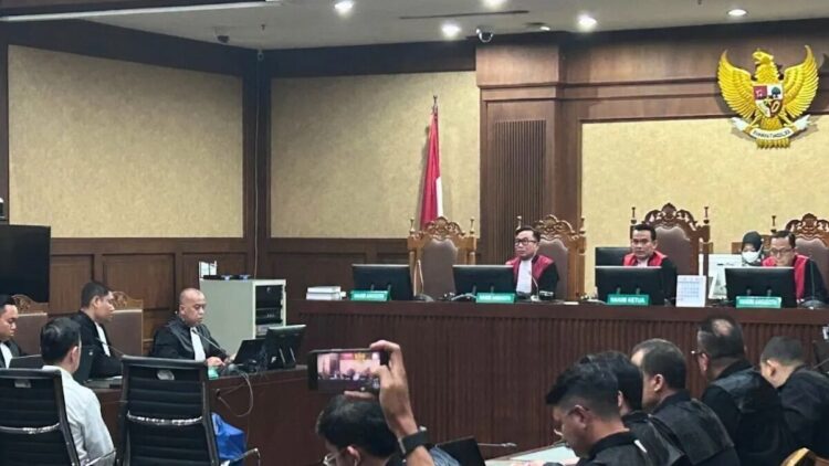 Sidang vonis kasus korupsi impor gula dengan tersangka Tom Lembong. (dok. Antara)