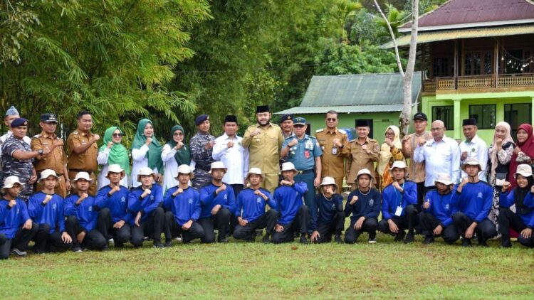 Wako Fadly Amran Buka Kegiatan DIKSISTA MAN 3 Padang 1 Wako Fadly Amran buka Diksista MAN 3 Padang. (dok. Prokopim)