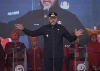 Wako Fadly Amran saat pembukaan lomba cerdas cermat sains. (dok. Prokopim)