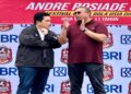Erick Thohir Puji Andre Rosiade Tokoh Sepakbola yang Peduli Pembinaan Usia Muda