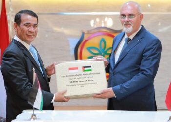 Bantuan 10 ribu ton beras dari Indonesia untuk Palestina. (dok. Infopublik)