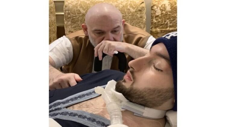 Pangeran Arab Saudi Al-Waleed bin Khalid Al-Saud Meninggal Setelah 20 Tahun Koma 1 Unggahan foto pada 2019 dari laman media sosial X terkait kondisi Pangeran Arab Saudi Al-Waleed bin Khaled bin Talal yang terbaring sakit sejak 2005. X/@KhalidAlsauda/pri.