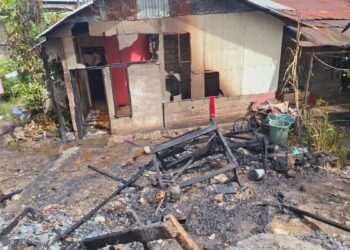 Kondisi rumah yang terbakar di kawasan Parak Laweh, Kecamatan Lubuk Begalung, Kota Padang. (dok. Damkar Padang)