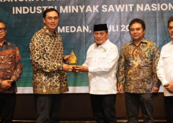 Kunjungan komisi VI ke PalmCo. (dok. istimewa)