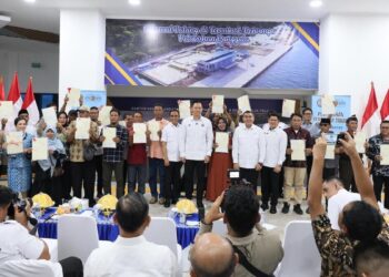 Penyerahan sertifikat tanah untuk Pemda di Sulteng. (dok. ATR/BPN)