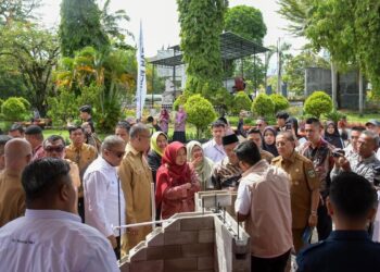 Peresmian Taman Digital Ecobrick PT Semen Padang di museum Aditiawarman. (dok. Humas)