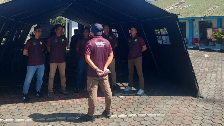 Simulasi tanggap darurat PLN UP3 Padang dengan BPBD Padang. (dok. istimewa)