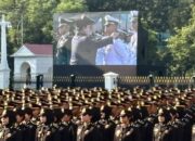 Prabowo Lantik Perwira TNI-Polri di Istana: “Kalian Harapan Bangsa”