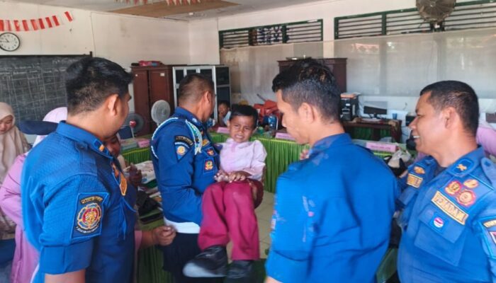 Damkar Padang Selamatkan Anak yang Alat Vitalnya Terjepit Resleting Celana