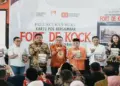 Buku Baru Fadli Zon Tampilkan Kartu Pos Lawas Bergambar Fort de Kock