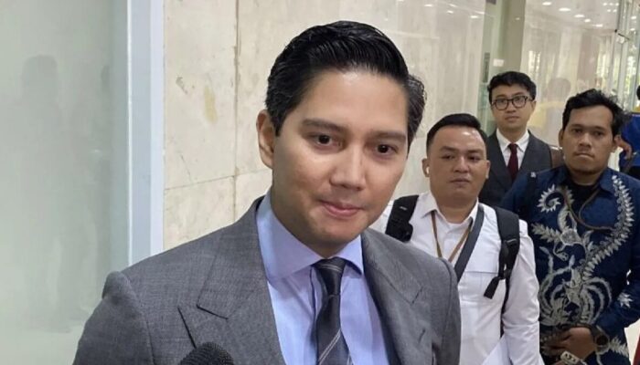 Gerindra Dukung Penghentian Tunjangan Dewan, Larang Anggota Kunker ke Luar Negeri