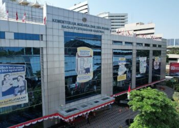 Ramaikan Karnaval Kemerdekaan 80 Tahun RI, Kementerian ATR/BPN Ajak Masyarakat Rayakan Capaian Bersama 11 Ramaikan Karnaval Kemerdekaan 80 Tahun RI, Kementerian ATR/BPN Ajak Masyarakat Rayakan Capaian Bersama