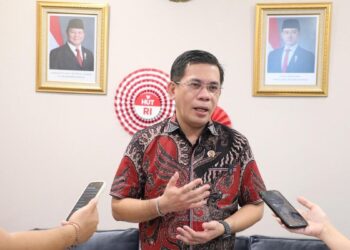 Kunjungan ke Malut, Menteri Nusron Komitmen Kawal Sinergi Jajaran di Moloku Kie Raha 6 Kepala Biro Humas dan Protokol Kementerian ATRBPN Harrison Mocodompis. (dok. Humas)