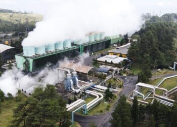 Pembangkit Listrik Tenaga Panas Bumi (PLTP) Kamojang dengan kapasitas 140 MW yang berlokasi di Kabupaten Bandung, Jawa Barat. (dok. PLN)