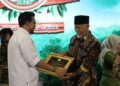 Sumbar Raih Penghargaan Pemerintah Daerah Terbaik di Festival Perhutanan Sosial Nasional 2025 7 Pemprov Sumbar menerima penghargaan sebagai pemerintahan terbaik dari Festival Perhutanan Sosial Nasional. (dok. adpsb)