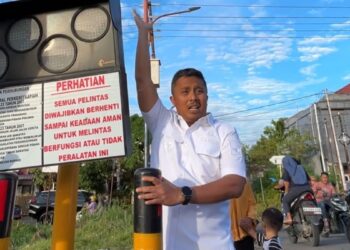 Wagub Vasko cek lokasi kecelakaan Kereta Api di Padang. (dok. istimewa)