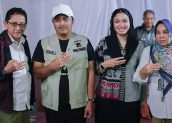 Wagub Vasko Ruseimy mengunjungi Kabupaten Dharmasraya yang disambut Bupati Annisa untuk kuota prioritas pembangunan daerah tersebut. (dok. adpsb)