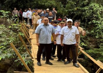 Andre Rosiade: Pemerintah Bangun Jalan dan Jembatan Rusak yang Viral di Pasaman, Kado Indah HUT RI dari Presiden Prabowo