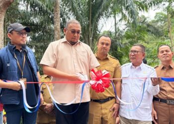 Tak Omon-omon, Andre Rosiade Resmikan Tower Telkomsel di Silongo Sijunjung