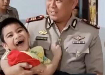Polri Peduli, Binmas Polres Nias Selatan dan AKP Sonahami Bagi Sukacita ke Anak Panti