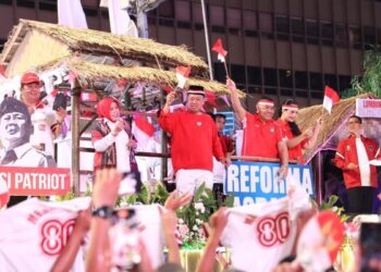 Lewat Karnaval Kemerdekaan HUT ke-80 RI, Menteri ATR/Kepala BPN Sampaikan Makna Kemerdekaan 3 Karnaval Kemerdekaan HUT RI ke-80 oleh Kementerian ATR/BPN. (dok. istimewa)